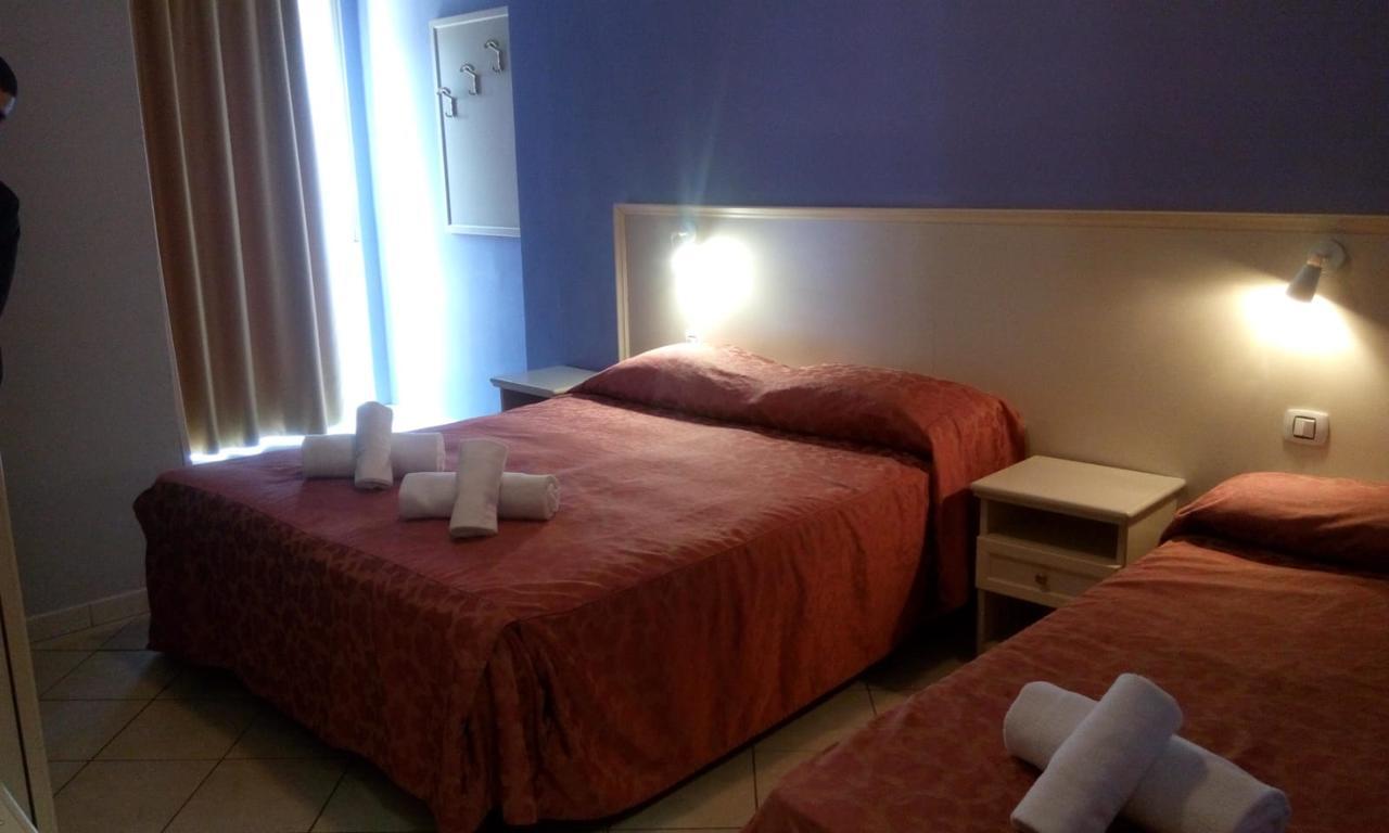 Hotel Lago Maggiore Кастеллетто-сопра-Тічіно Екстер'єр фото